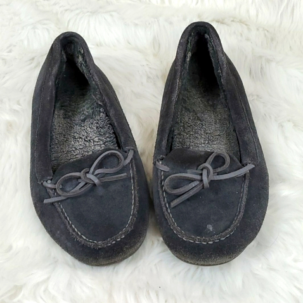 Vionic gray suede shoes slippers women